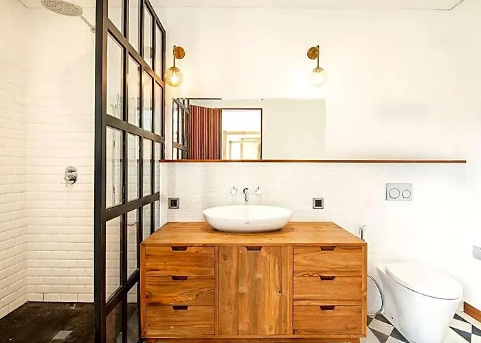 New 5br Villa, Enclosed Lounge, Canggu Oasis Villa Pererenan